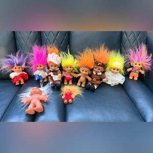 Vintage Russ Trolls dolls lot